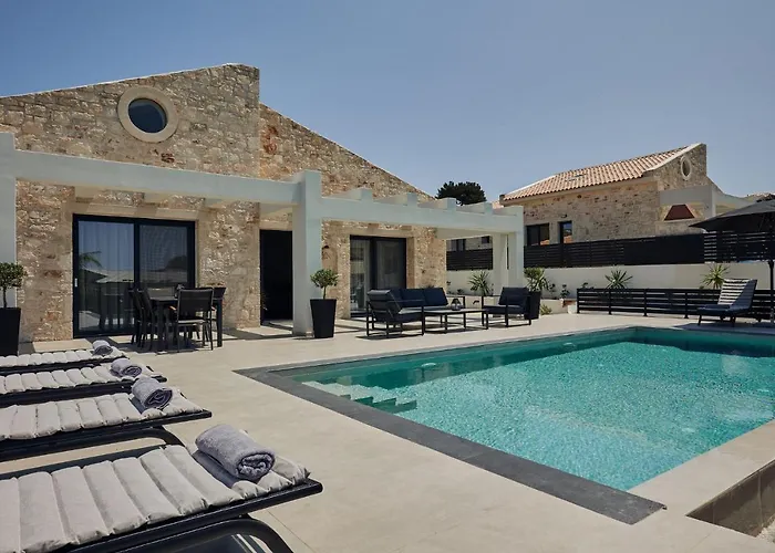 Mouzaki\'S Stone Villas